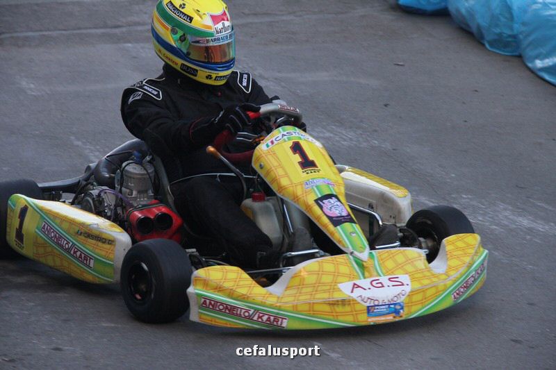 111120 sport 130_tn.jpg